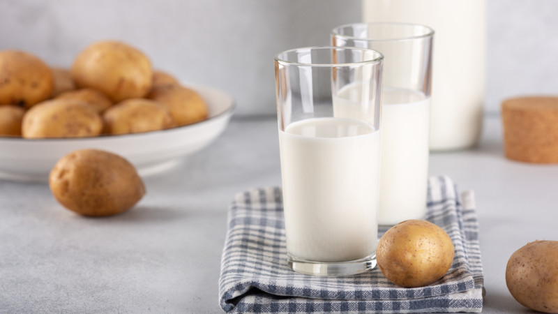Le lait de patate : l’alternative végétale surprenante qui fait parler d’elle