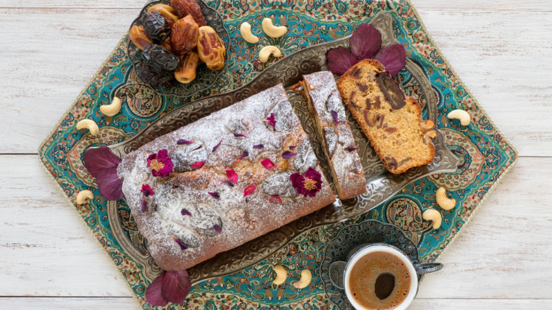 Cake aux dattes et aux abricots