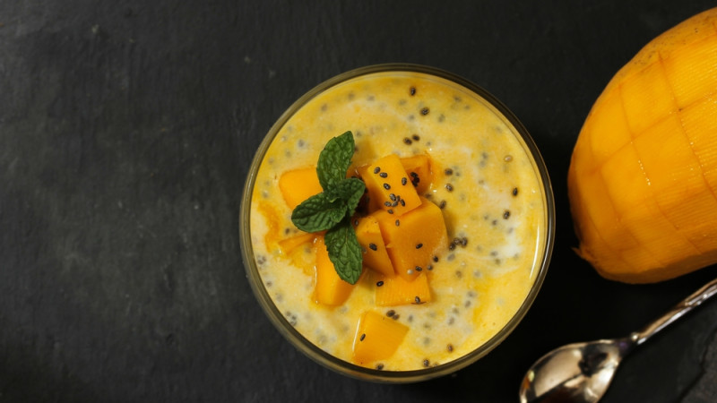 Smoothie mangue-curcuma