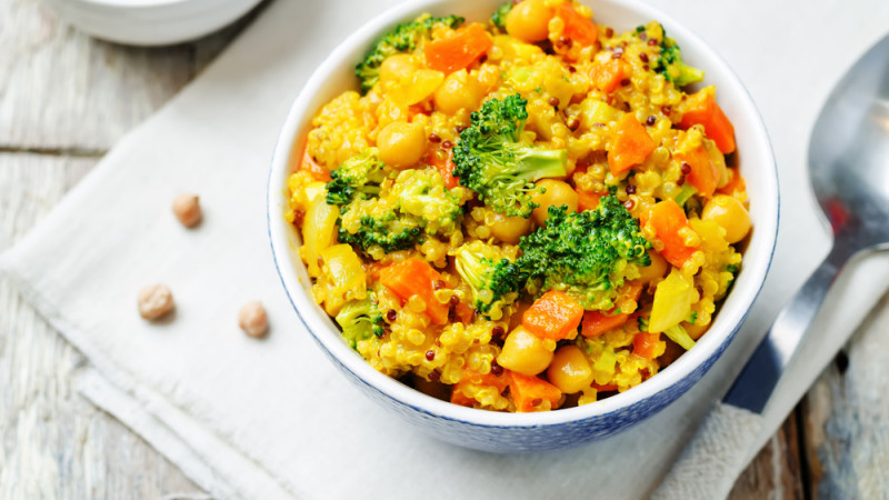 Curry de légumes et quinoa