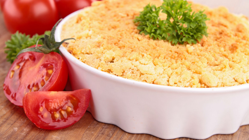 Crumble de tomate et escalope de veau