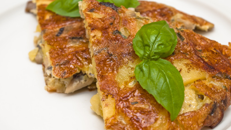 Omelette aux champignons et pommes de terre