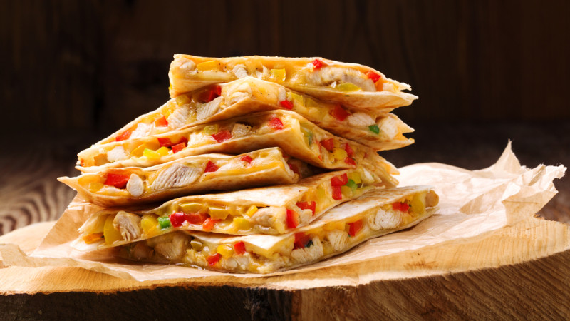 Quesadilla au cheddar et légumes du soleil