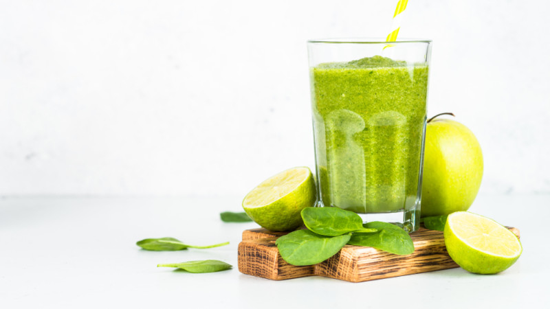 Smoothie détoxifiant kale et pomme