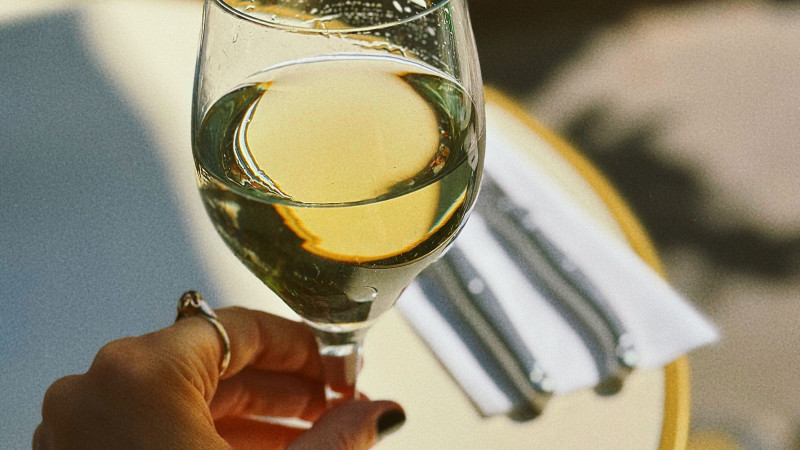 Pourquoi ne faut-il pas boire d'alcool quand il fait très chaud ?
