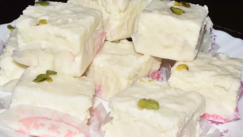 Recette de barfi au lait : la douceur indienne fondante et facile à préparer