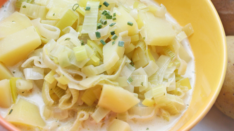 Soupe de poireaux et de pommes de terre